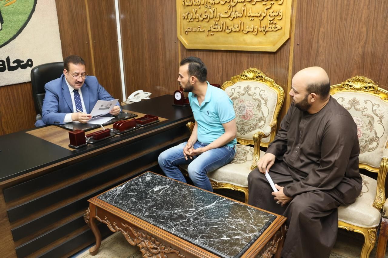 محافظ المنوفية يقرر صرف مساعدات مالية وعينية لعدد من الحالات الإنسانية - الخليج الان