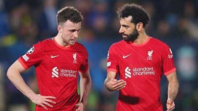 "الحياة هشة للغاية".. أحمد حسن كوكا يعزي محمد صلاح بعد وفاة جوتا لاعب ليفربول - الخليج الان