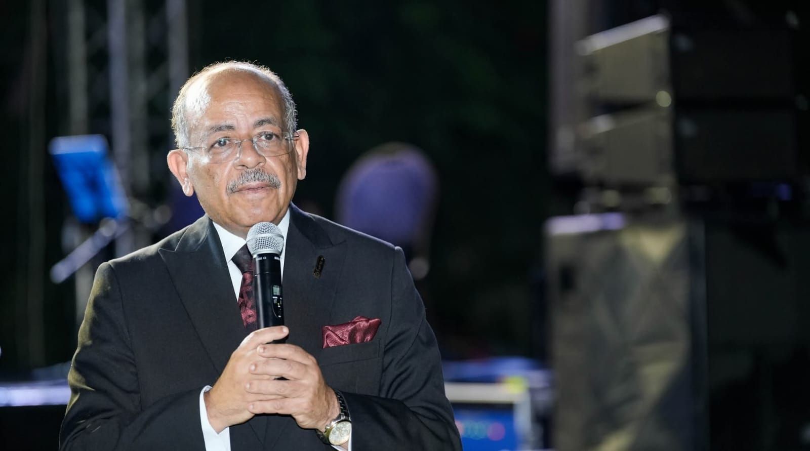 3 أيام عمل متواصلة لـ"المصرية لزرع العدسات " لمناقشة الجديد في طب العيون - الخليج الان