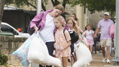 ارتفع عدد ضحايا فيضانات تكساس إلى 51 قتيلاً بينهم أطفال.. وآخرين في عداد المفقودين - الخليج الان