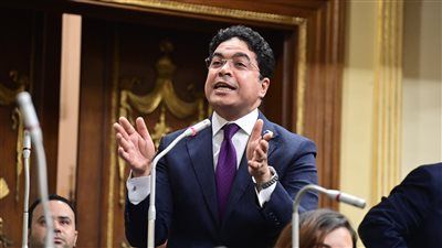 ضياء الدين داود يطالب بعدم فض انعقاد المجلس قبل الإعلان عن أسباب حريق سنترال رمسيس: نحن أمام حكومة تكذب - الخليج الان