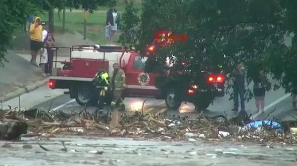 أميركا: أكثر من 100 قتيل وعشرات المفقودين في فيضانات تكساس - الخليج الان