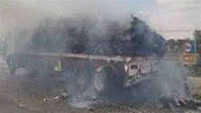 القليوبية: اشتعال النيران في تريلا ببنها - الخليج الان