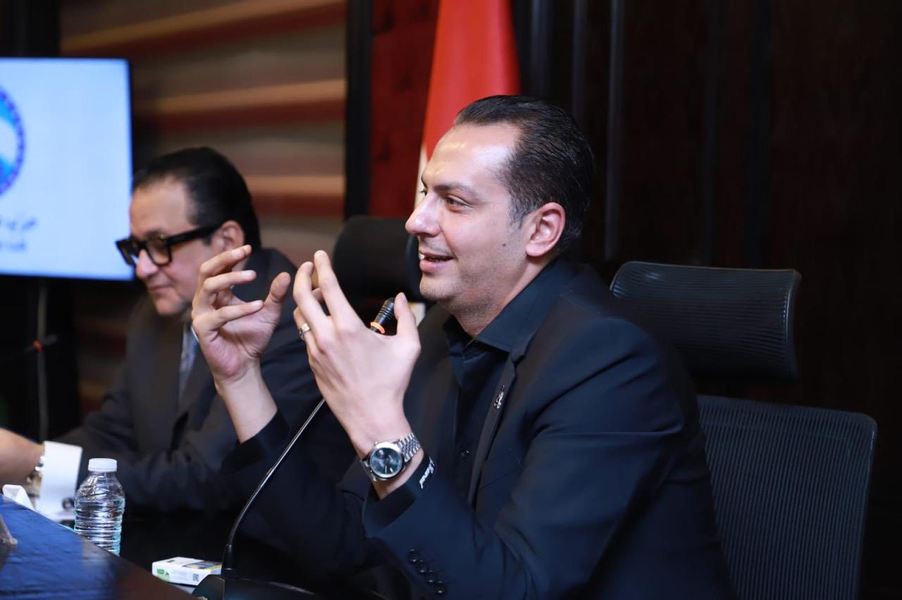 بحضور الأمين العام.. "مستقبل وطن" يستكمل اللقاءات مع كوادره بـ 4 محافظات استعدادا لخوض الانتخابات البرلمانية - الخليج الان