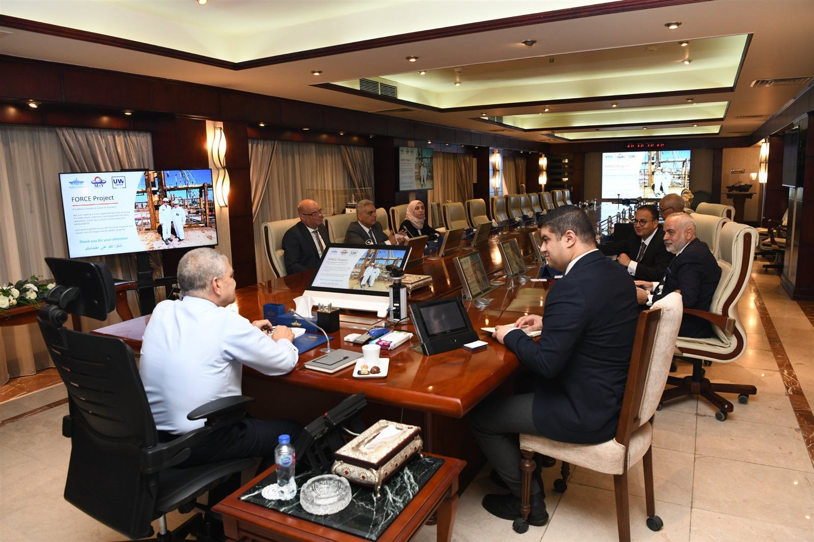 قناة السويس تبحث شراكة استراتيجية مع مجموعة UW القبرصية لتطوير ترسانة بورسعيد إلى مركز عالمي لبناء وصيانة السفن - الخليج الان