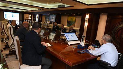 قناة السويس تبحث شراكة استراتيجية مع مجموعة UW القبرصية لتطوير ترسانة بورسعيد إلى مركز عالمي لبناء وصيانة السفن - الخليج الان