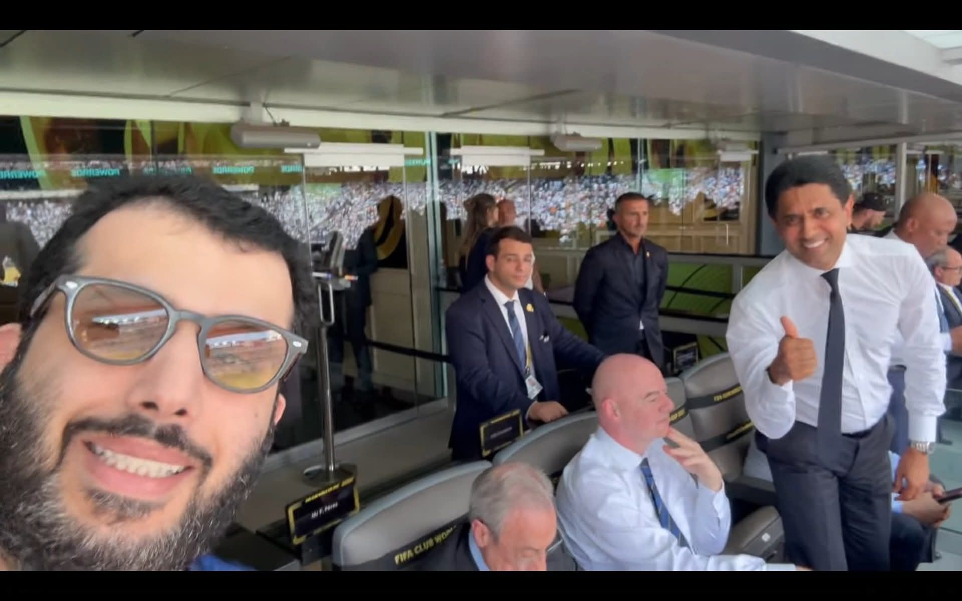 تركي آل الشيخ يحتفل بتأهل باريس سان جيرمان لنهائي كأس العالم للأندية على حساب ريال مدريد.. صور - الخليج الان