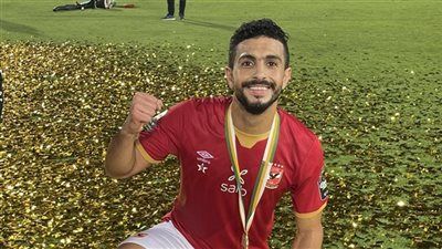 أيمن أشرف: رفضت الانتقال للزمالك ورحلت عن الأهلي من الباب الكبير وأنصح أحمد عبد القادر بالتجديد - الخليج الان