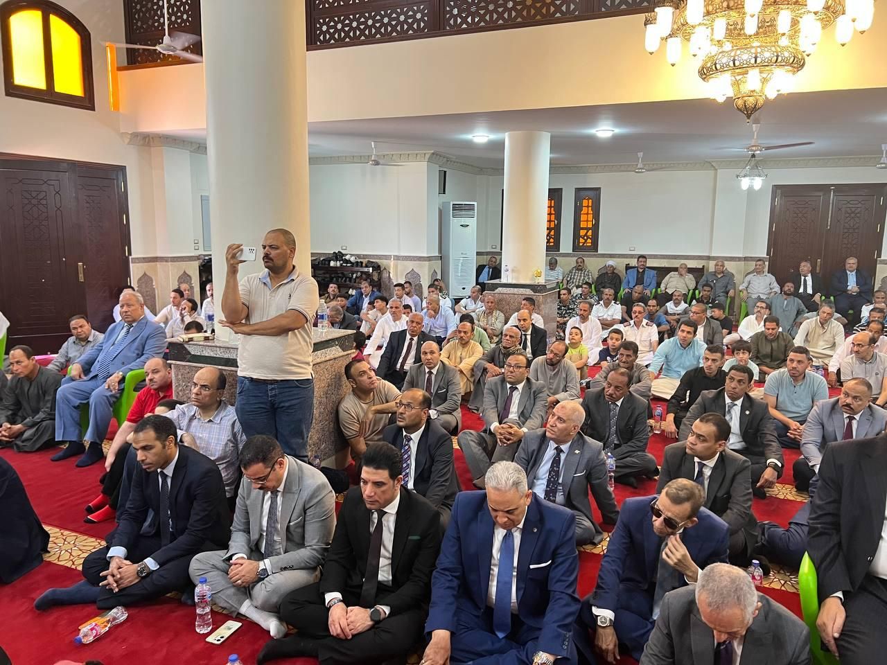 افتتاح مسجد نادي القضاة بمدينة سوهاج الجديدة بتكلفة 8 ملايين جنيه بحضور نائب المحافظ وكوكبة من القضاة - الخليج الان