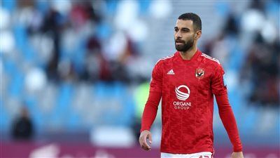 كواليس مفاوضات سيراميكا كليوباترا مع عمرو السولية بعد فشل انضمامه للسويحلي الليبي - الخليج الان