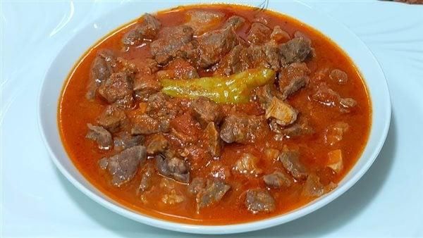 بهارات تضاعف اللذة.. طريقة عمل الفشة بالصلصة طعمه مش طبيعي