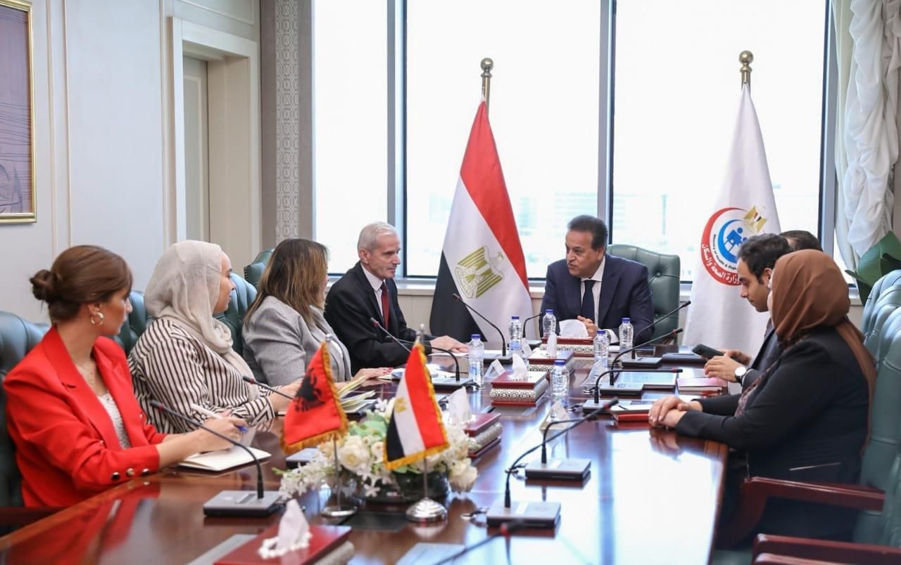 نائب رئيس الوزراء وزير الصحة يبحث مع سفير جمهورية ألبانيا بالقاهرة سبل تعزيز التعاون في القطاع الصحي - الخليج الان