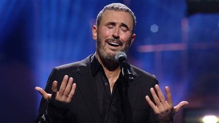 رفقة أحد اصدقائه.. أول ظهور لـ كاظم الساهر بعد شائعة وفاته - الخليج الان