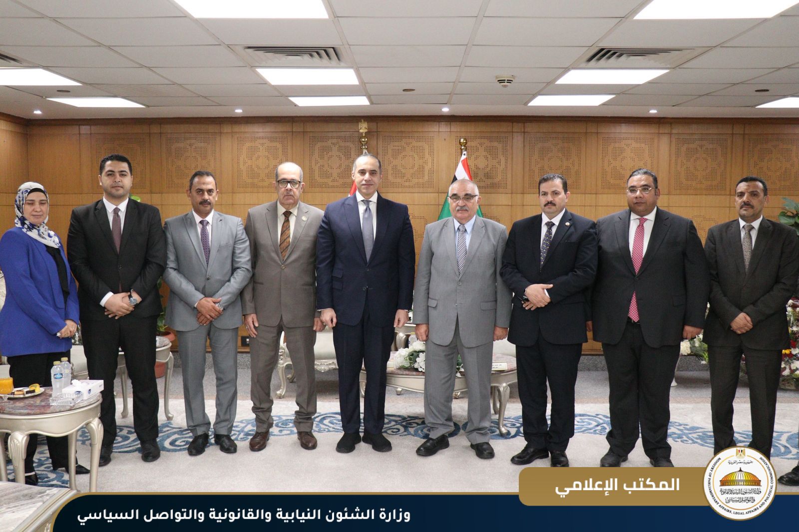 وزير الشئون النيابية يهنئ رئيس «قضايا الدولة» بمنصبه الجديد.. ويؤكد: كفاءة قانونية - الخليج الان