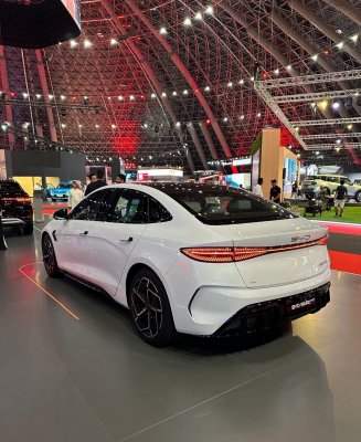 السيارات الصينية تغزو السوق السعودي.. تفاصيل الشركة الأقوى التي تصدرت المشهد وبأسعار في متناول الجميع