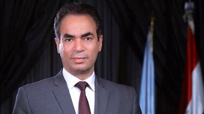 «هذا الرجل أبي».. أحمد المسلماني يعيد للأب مكانته عبر شاشة التليفزيون المصري في مواجهة موجة انهيار القيم - الخليج الان