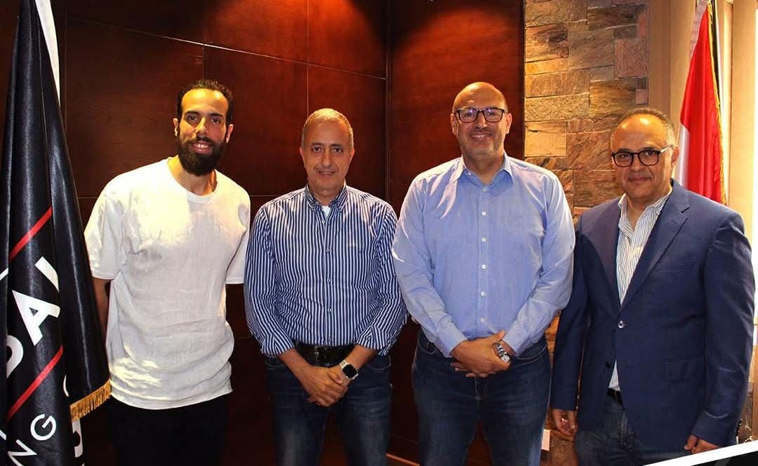 عمر البرلسي مديرًا للإسكواش في بلاك بول قبل أيام من استضافة بطولة العالم للناشئين بمصر - الخليج الان