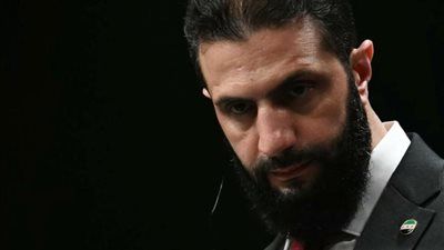 الشرع وأزمة السويداء.. هل أوقفت الاشتباكات الأخيرة قطار التطبيع بين إسرائيل وسوريا؟ - الخليج الان