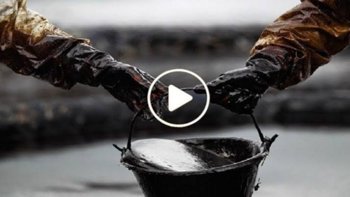 صدمة مدوية للسعودية وامريكا .. رسميا اكتشاف أكبر بئر نفطي في العالم في هذه الدولة الفقيرة كنز مدفون تحت رجلينا في الرمال.. لن تصدق من هي هذه الدولة