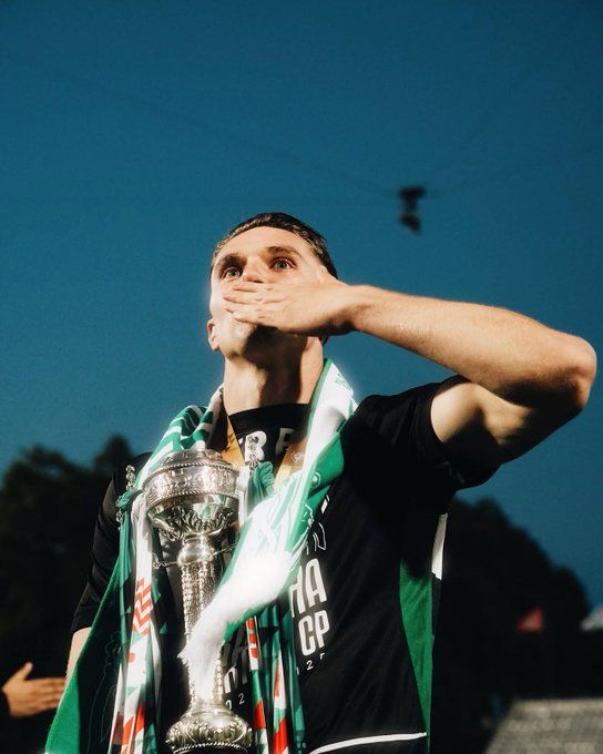 جيوكيريس يقترب من أرسنال وسط تصعيد إداري وهجوم جماهيري في لشبونة - الخليج الان