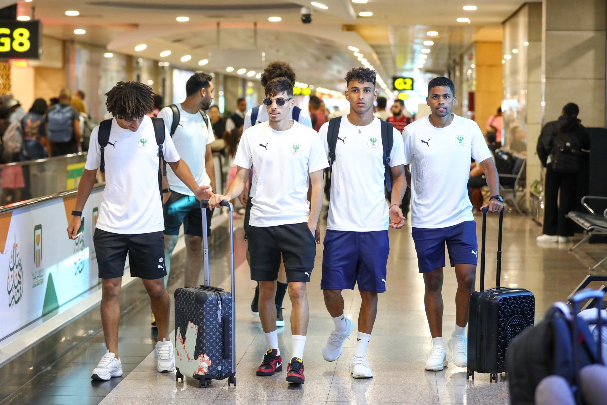 بالصور.. بعثة المصري البورسعيدي تغادر إلي تونس لإقامة فترة إعداد استعداداً للموسم الجديد - الخليج الان