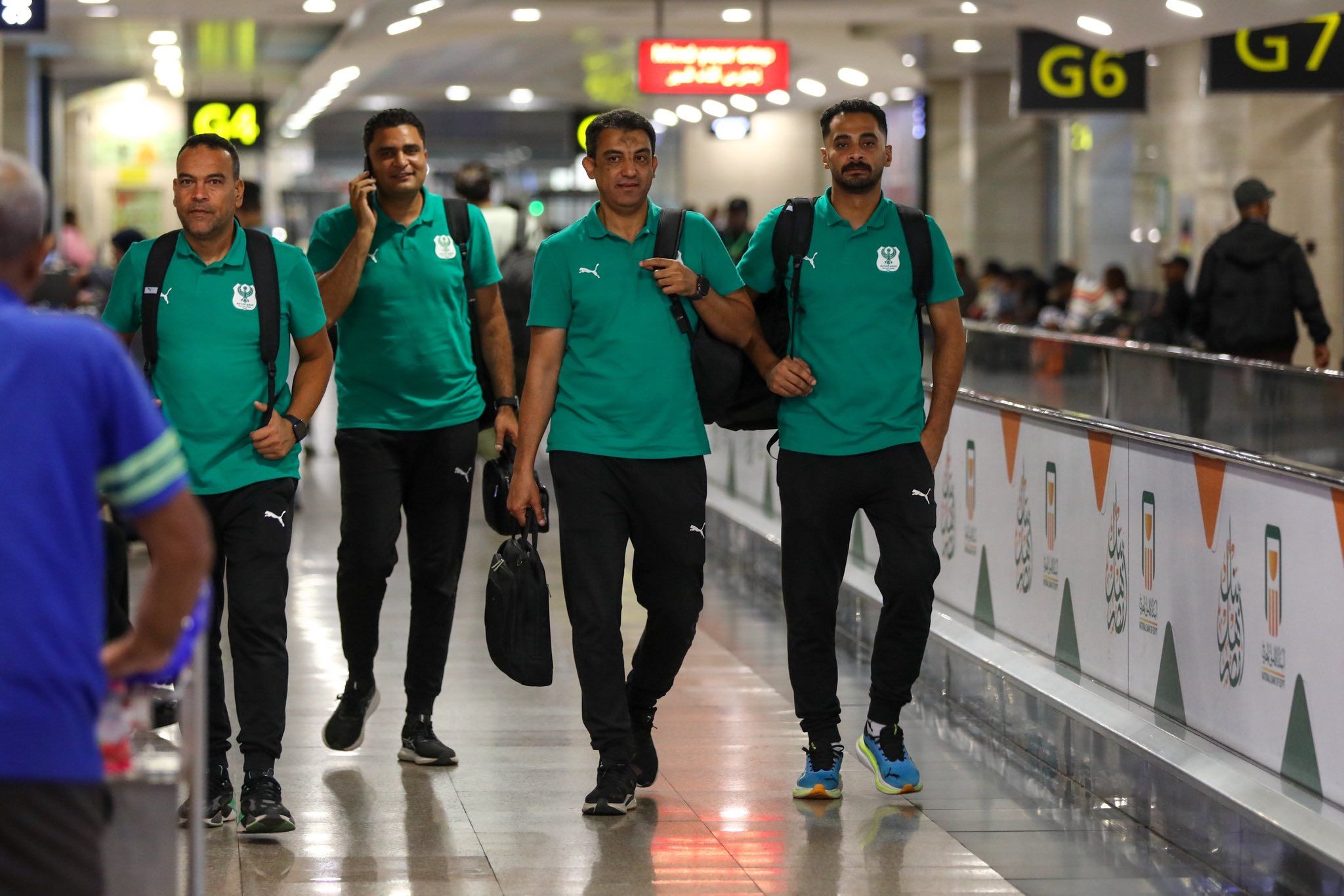 بالصور.. بعثة المصري البورسعيدي تغادر إلي تونس لإقامة فترة إعداد استعداداً للموسم الجديد - الخليج الان