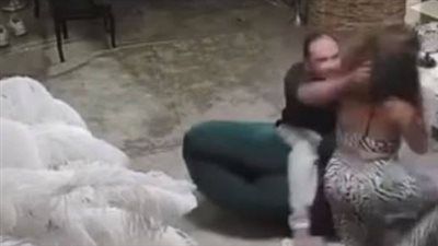 خناقة الشقة وأسرار الزواج المنتهي.. التحقيقات تكشف تفاصيل جديدة في واقعة البلوجر هدير عبد الرازق" - الخليج الان