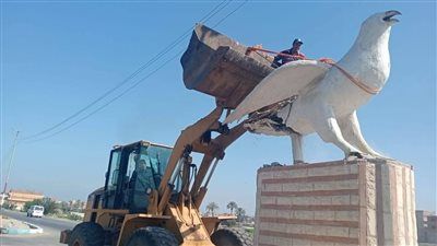 محافظ الإسماعيلية يوجّه بإزالة "ميدان الحمامة" بعد موجة انتقادات وتطوير الميدان بما يعكس هوية المحافظة - الخليج الان