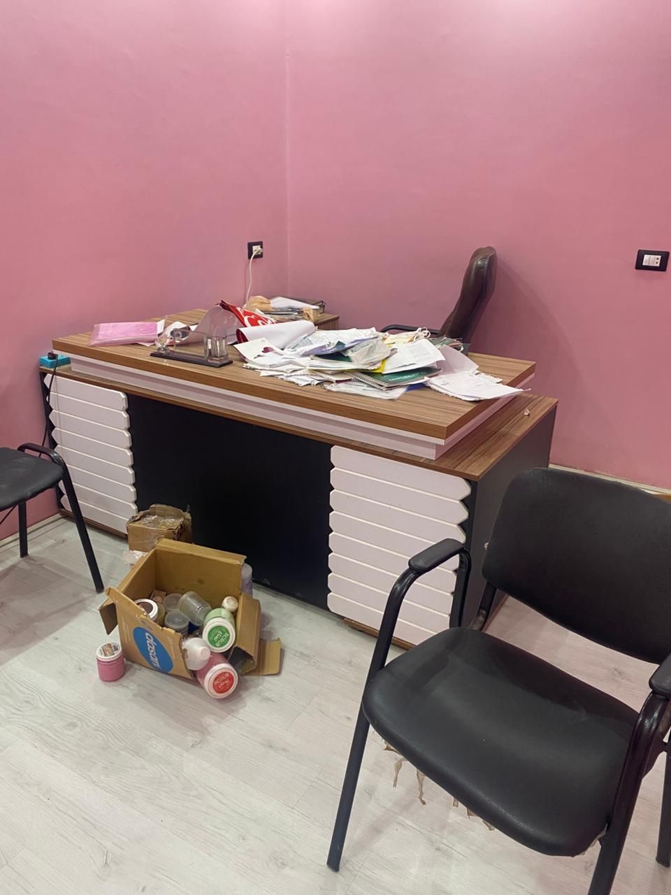 ضبط منتحلى صفة و تحرير 4 محاضر نيابة عامة فى حملة مشتركة من الصحة و التموين والبيئة و حماية المستهلك و هيئة الدواء - الخليج الان