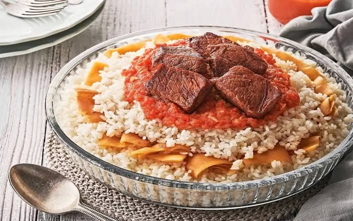 سر وصفة الفتة بالخل والثوم على الطريقة المصرية - الخليج الان