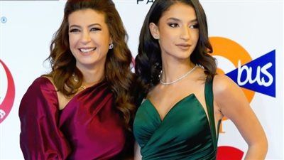 منال سلامة لـ تليجراف الخليج: بنتي مش بتشتغل بالواسطة.. واللي عايز يقول حاجة يتفلق - الخليج الان