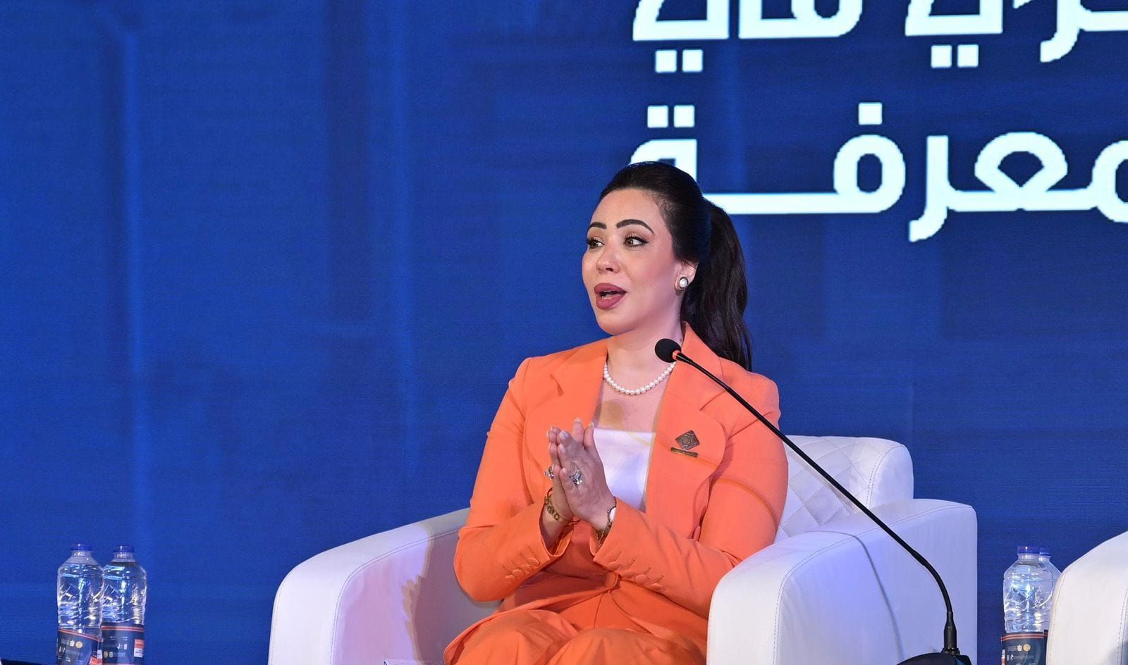 نائبة التنسيقية غادة على تشارك كمتحدث في النسخة الرابعة من ملتقى شباب المعرفة بجامعة القاهرة تحت شعار "اقتصاد المعرفة والتنمية البشرية" - الخليج الان