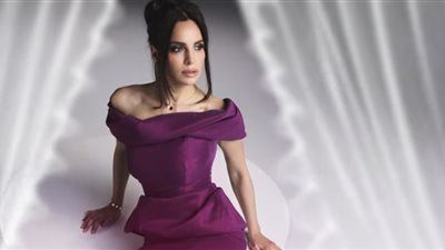 آمال ماهر تتصدر التريند بـ 8 أغنيات من ألبوم حاجة غير - الخليج الان