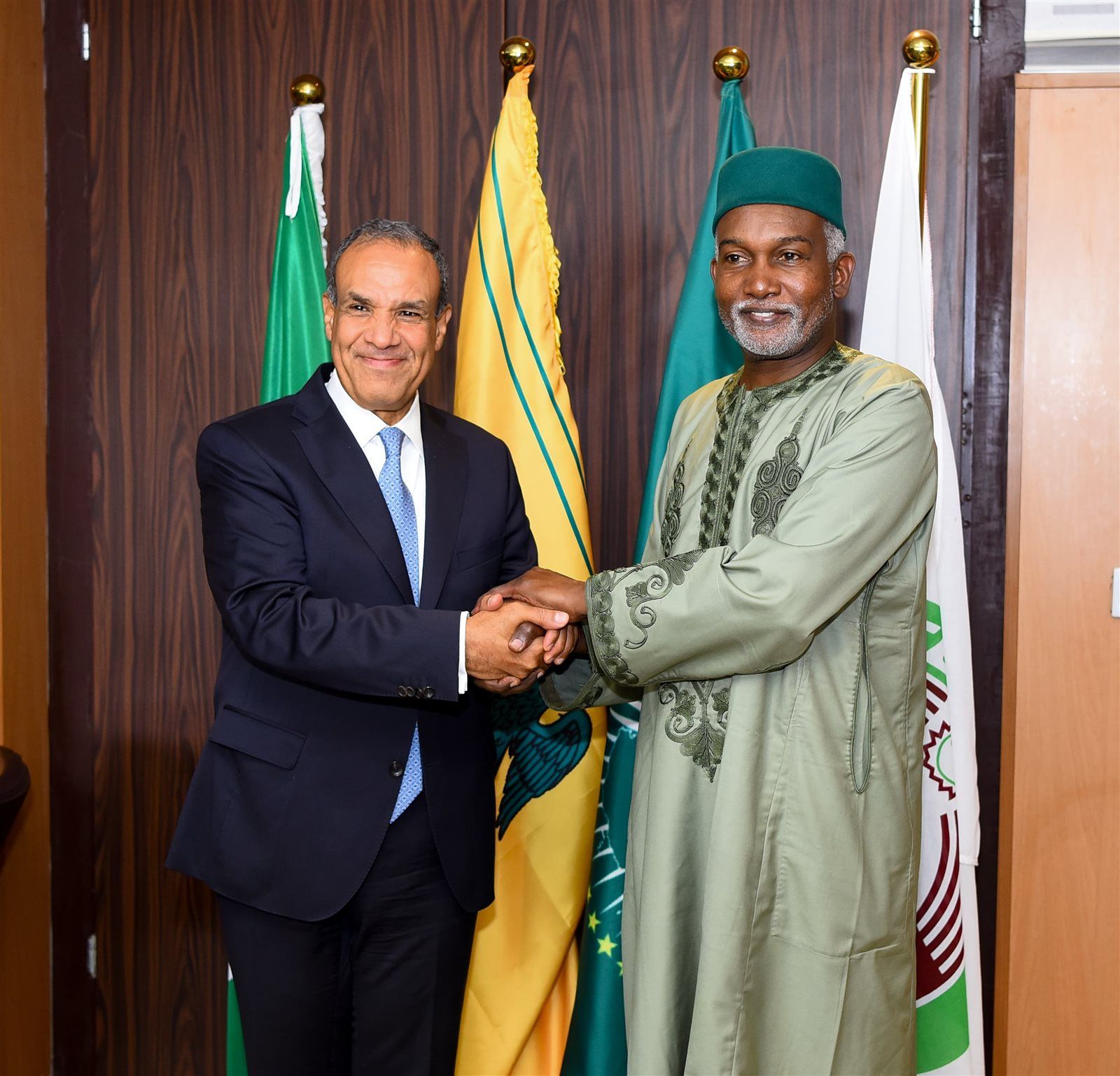 مصر ونيجيريا.. شراكة استراتيجية تتجدد في أبوجا بدبلوماسية التنمية والأمن والتكامل الإفريقي - الخليج الان