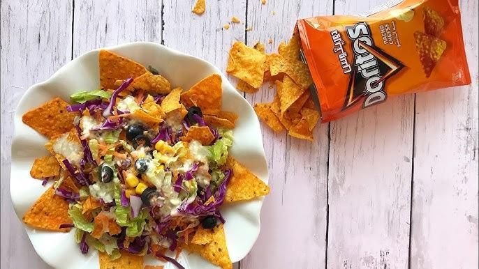 ِسلطة جانبية.. طريقة عمل سلطة الدوريتوس مع الصوص قرمشة وبهجة