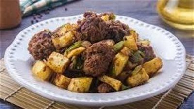 كرات اللحم بالبطاطس والمشروم.. هل تستحق التجربة؟ - الخليج الان