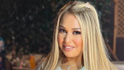 ويزو تحسم الجدل: معملتش عمليات تكميم وصوري الجديدة AI - الخليج الان