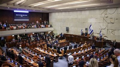 عاجل|الكنيست يصوت لصالح مشروع قرار يدعو لفرض السيادة الإسرائيلية على الضفة الغربية وغور الأردن - الخليج الان