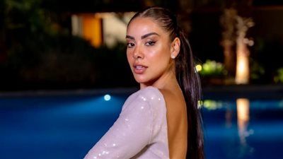 إصابة خطيرة في الرقبة.. الراقصة بدرة تكشف سبب غيابها عن الساحة: بعمل جلسات علاج طبيعي - الخليج الان