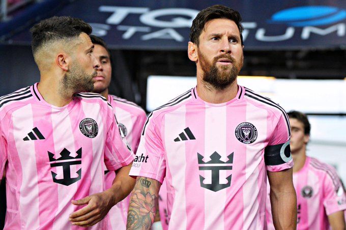 الدوري الأمريكي يُعاقب ليونيل ميسي وجوردي ألبا: مباراة إيقاف بسبب عدم الالتزام - الخليج الان