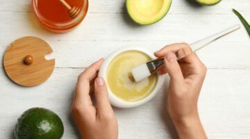 بشرة متناسقة .. وصفات توحيد لون البشرة بمكونات بسيطة