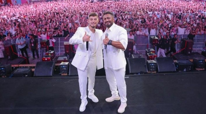 تامر حسني بعد نجاح حفله بمهرجان العلمين: بستناه من السنة للسنة - الخليج الان