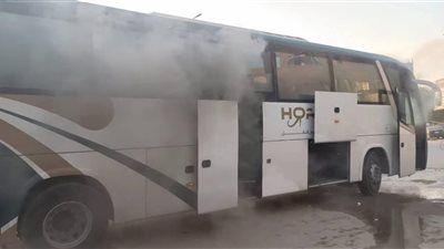 السيطرة على حريق محدود نشب بأحدي اتوبيسات النقل بمنطقة الواسطي بالفتح بأسيوط - الخليج الان