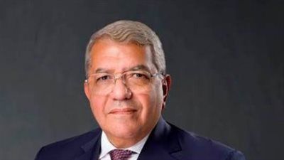 عمرو الجارحي وزير المالية الأسبق أمينا للخطة والموازنة في حزب الجبهة الوطنية - الخليج الان