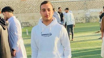 كان عنده امتحان دور ثاني.. وفاة طالب جامعي بسكته قلبيه أثناء الامتحان في الفيوم - الخليج الان