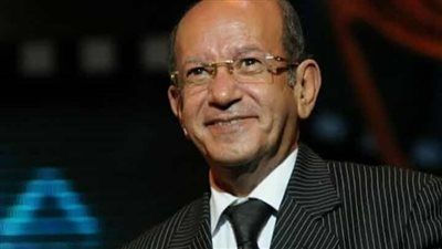 وداعا صاحب البهجة.. أشرف زكي وادوارد يودعان لطفي لبيب بعد رحيله - الخليج الان