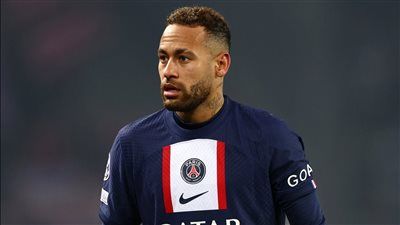 نيمار في الصدارة| أقوى 10 صفقات في تاريخ الكرة.. أسعار فلكية ونهايات صادمة - الخليج الان