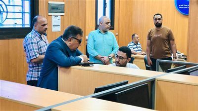 محافظ الدقهلية في زيارة مفاجئة لشركة مياه الشرب والصرف الصحي لمتابعة الاستجابة لشكاوى المواطنين - الخليج الان