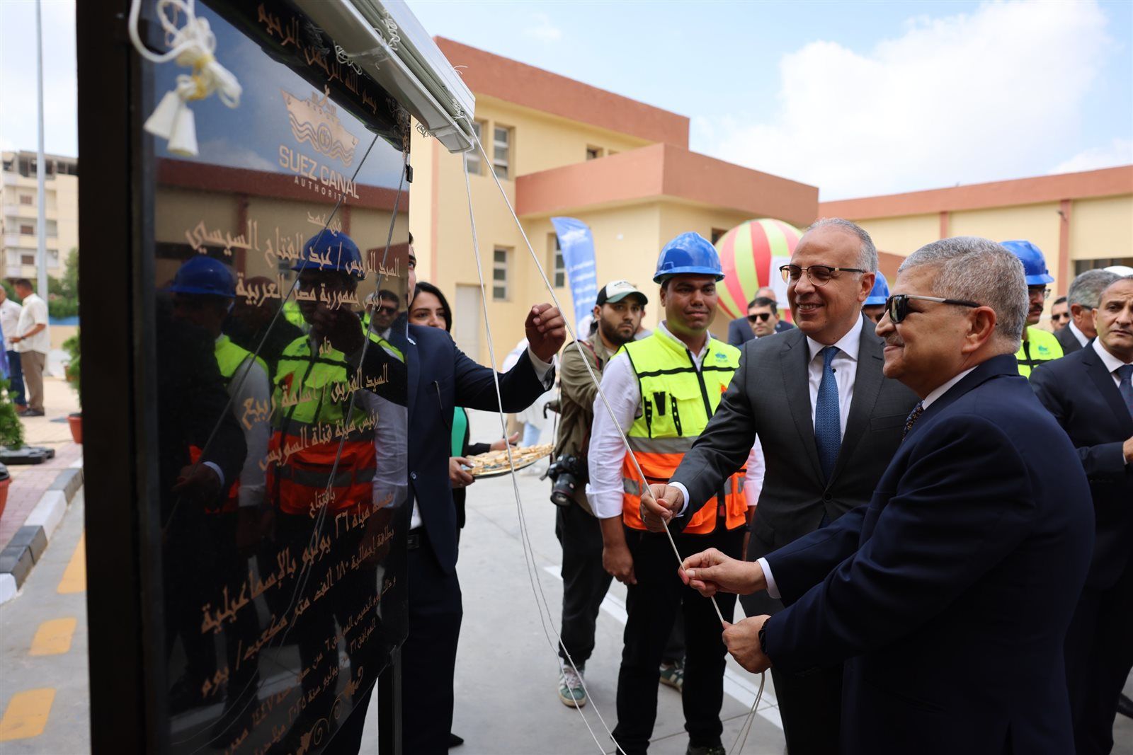 خلال الاحتفال بالذكرى الـ 69 لتأميم قناة السويس.. افتتاح محطة مياه "26 يوليو" بالإسماعيلية و3 كباري عائمة - الخليج الان