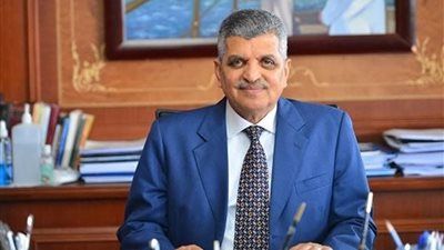 ذكرى تأميم قناة السويس.. رئيس الهيئة: أكثر من مليون و100 ألف سفينة عبرت القناة منذ التأميم - الخليج الان